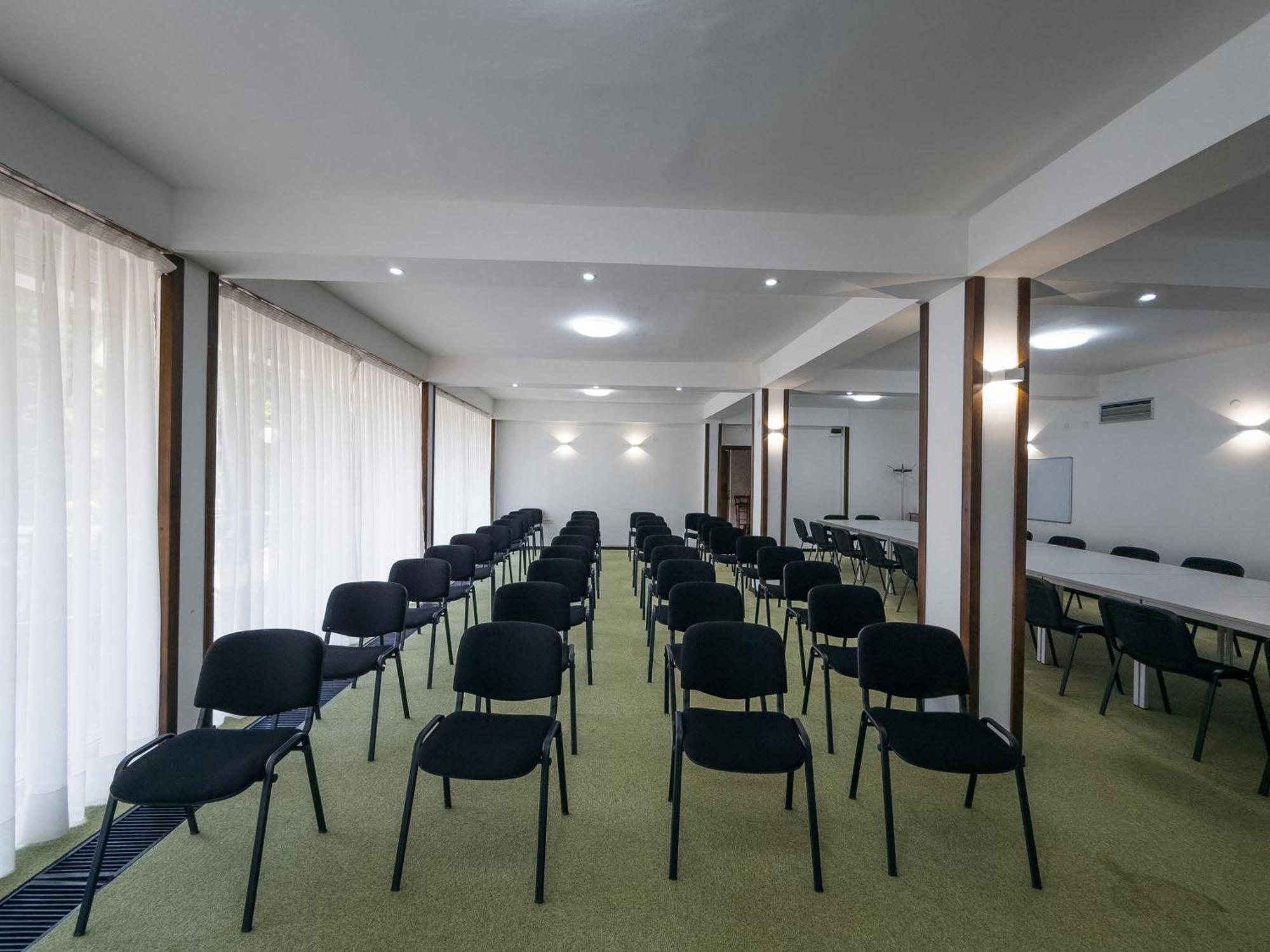 Euro Hotel Gradche Kočani Exterior foto